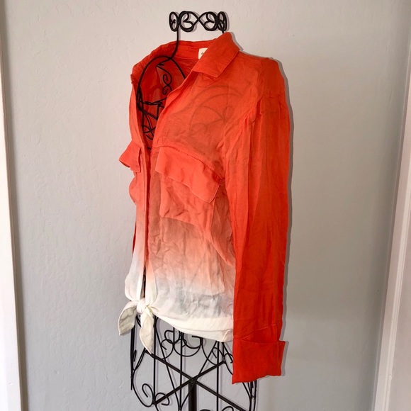 CLOTH & STONE BUTTON TOP - Picture 2 of 2